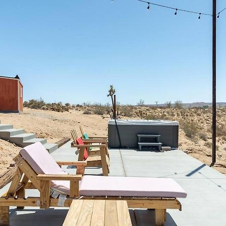 The Invisible Wind Cabin- Joshua Tree Amazing View Yucca Valley Exterior photo